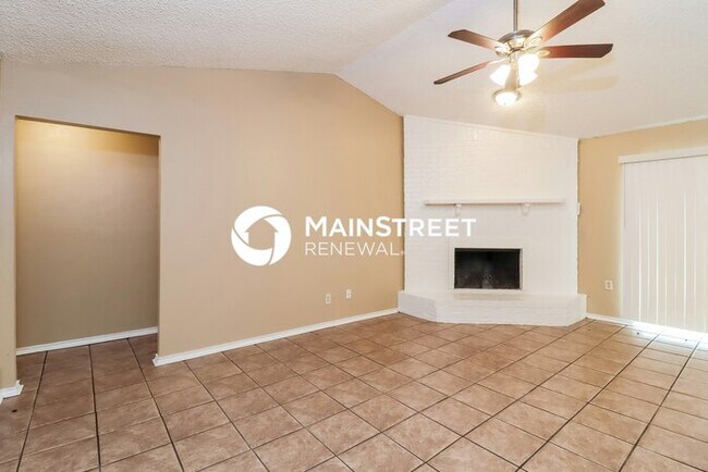 Foto del edificio - 3 Bedroom Pet-Friendly Home in Fort Worth, TX with Main Street Renewal