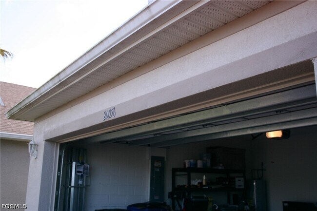 Building Photo - 20056 Sweetbay Dr