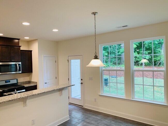 Foto del edificio - 4319 Bethel Park Dr