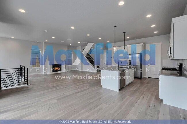 Foto del edificio - Brand New - Modern Living / 4BD 2.5 BTH 2GAR / Home in Lehi