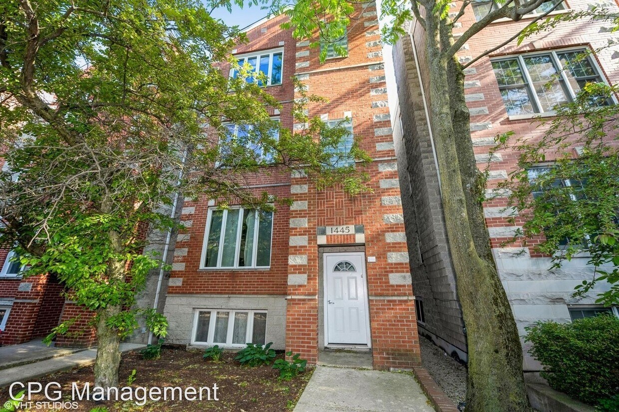 Primary Photo - 3 br, 2 bath House - 1445 W Walton #3