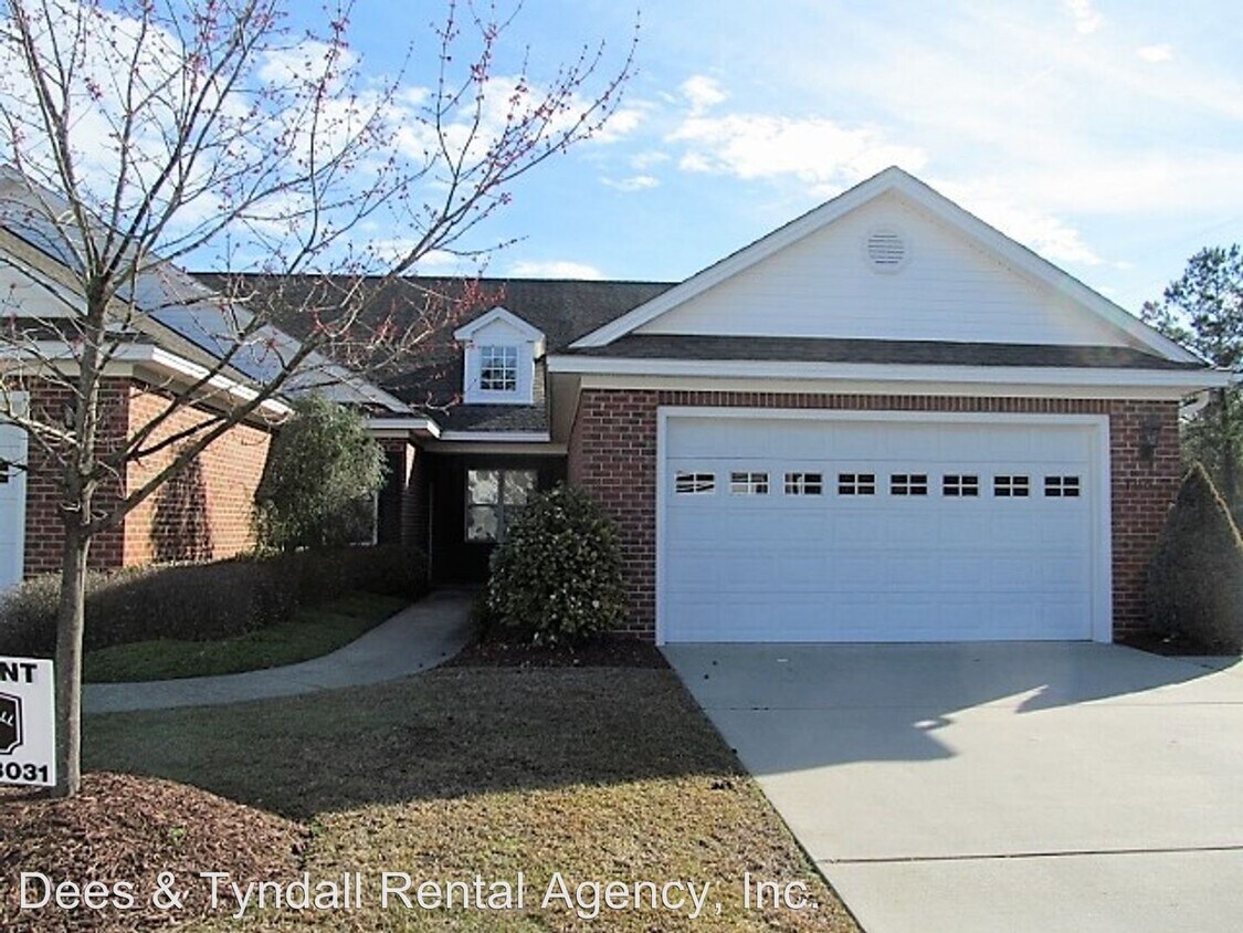 Primary Photo - 3 br, 2.5 bath House - 102 Chafin Place