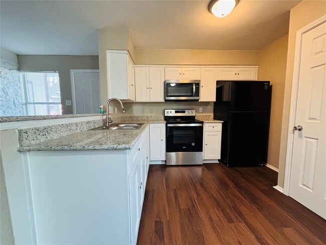 Foto del edificio - 503 Hardin Ct