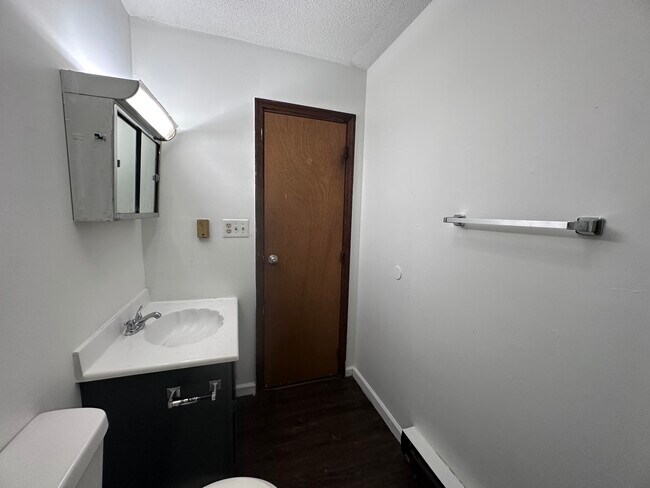 Foto del edificio - 318-2 North Third-E
