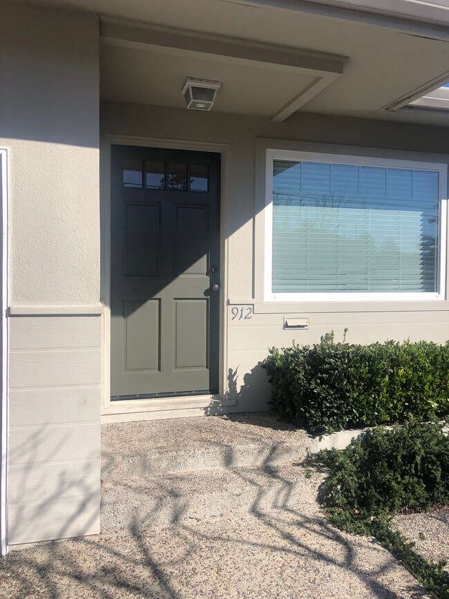 Ventanas de doble acristalamiento - 912 Roosevelt St