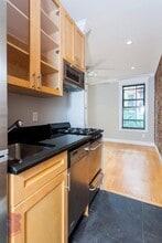 Building Photo - 340 E 18th St