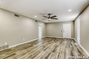 Foto del edificio - 8033 N New Braunfels Ave