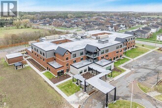 Building Photo - 301 Junction Rd