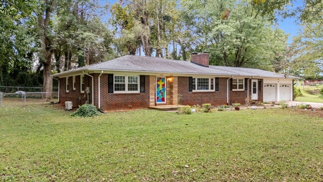 Building Photo - 5728 Nylon Dr