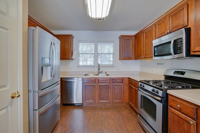 Building Photo - 1512 Davis Mountain Loop