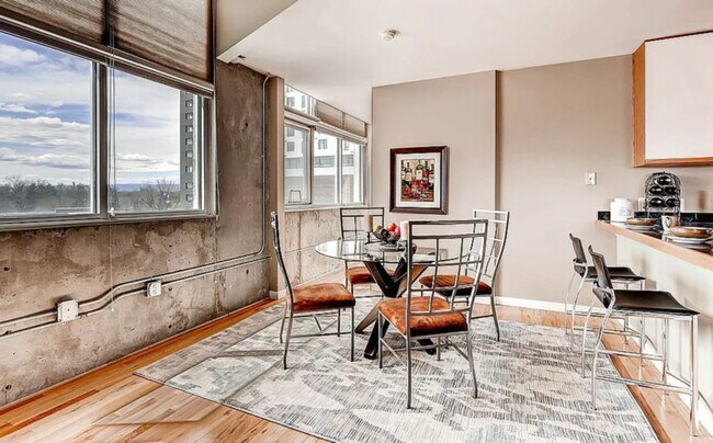 Foto del edificio - 1050 Cherokee St