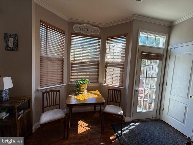 Foto del edificio - 308 Quinton Oaks Cir