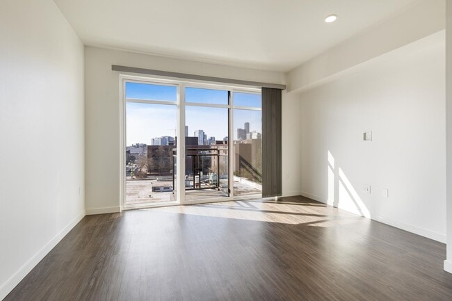 Interior Photo - 101 Broadway