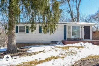 Building Photo - 5811 N Highland Ave