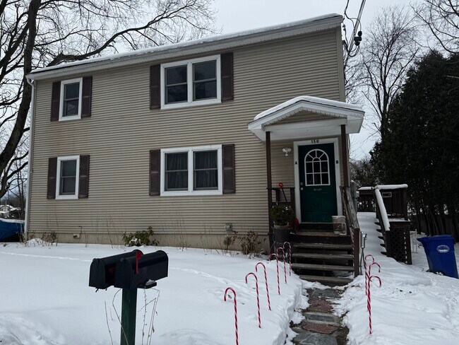 Building Photo - 150 Ethan Allen Pky