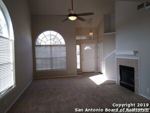 Foto del edificio - 6114 Lakeview Ct
