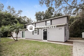 Building Photo - 104 Hallmark Ct