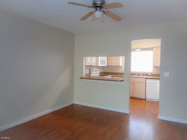 Building Photo - 7905 Sunshine Palm Way