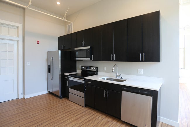 Photo - La Maison Apartments