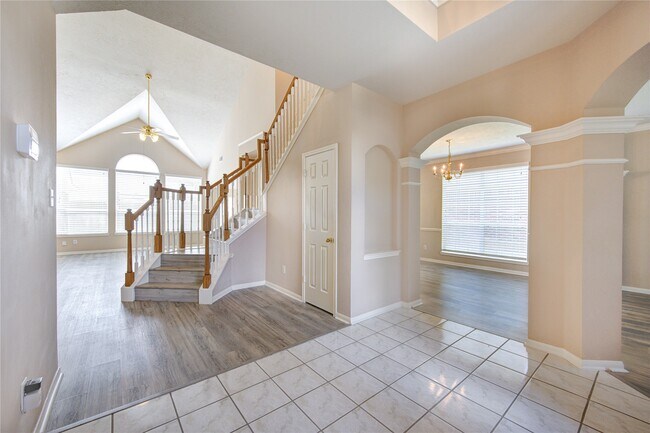 Foto del edificio - 2011 Hickory Bay Ct