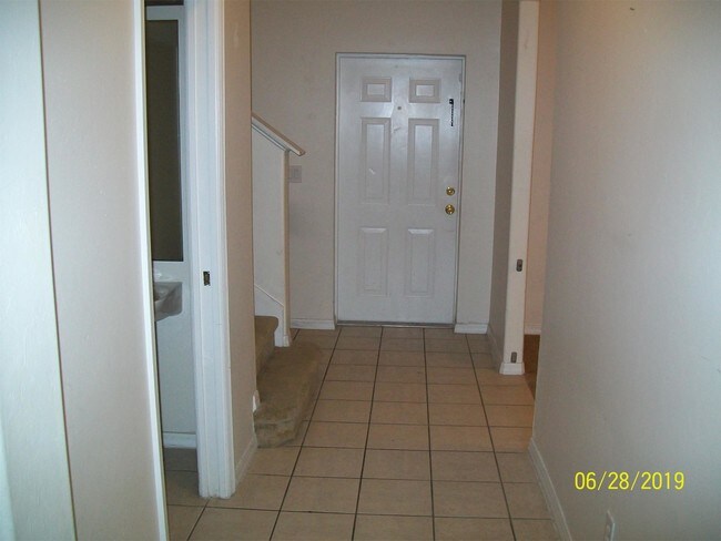 Foto del edificio - 820 Alabama Rd S