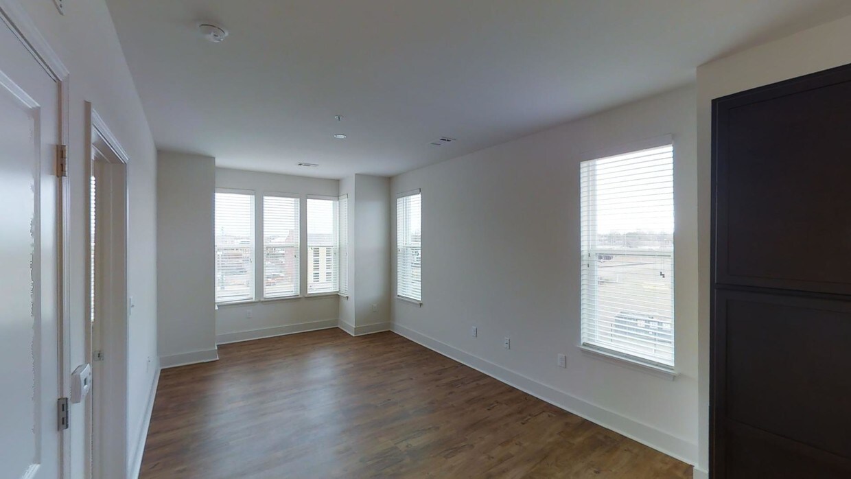 Photo - South Line at Central Station Apartments
