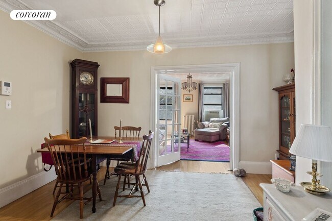Foto del edificio - 343 W 29th St