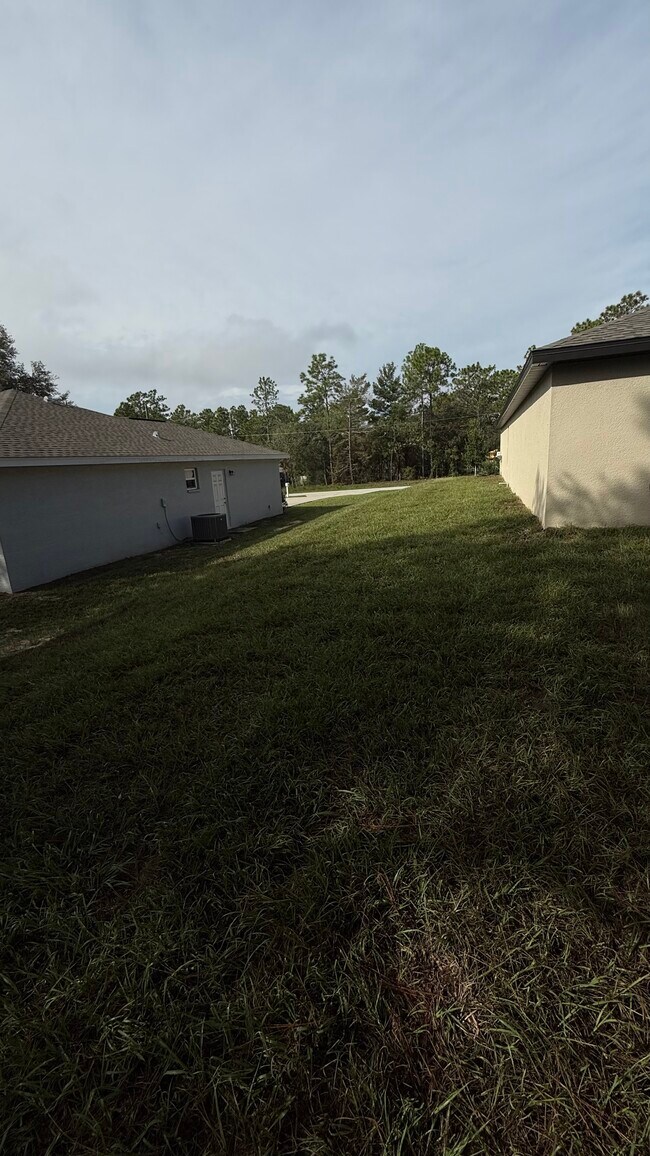 Foto del edificio - 9351 N Pineview Way