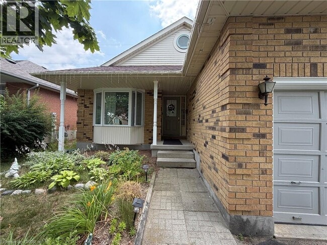 Photo du bâtiment - 436 Gatestone Blvd