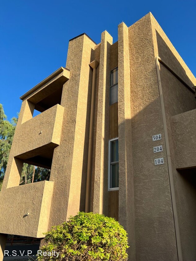 Primary Photo - 1 br, 1 bath House - 7502 E. Thomas Rd., #204