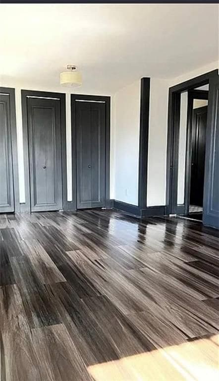 Building Photo - 902 Main Ave