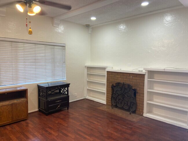 Building Photo - 18103 Arline Ave