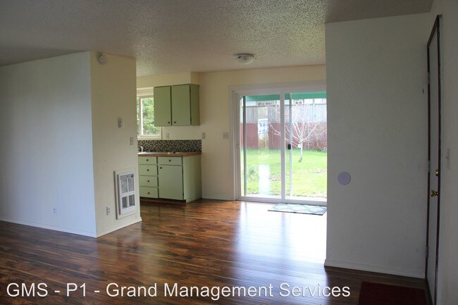 Foto del edificio - 3 br, 1 bath House - 1025 Pacific