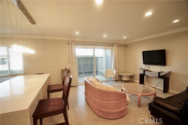 Foto del edificio - 17068 Colima Rd