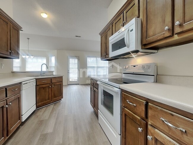 Foto del edificio - 3145 Amanda Belle