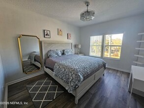 Building Photo - 825 Anastasia Blvd