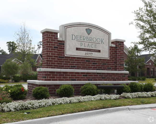 Building Photo - Deerbrook Place