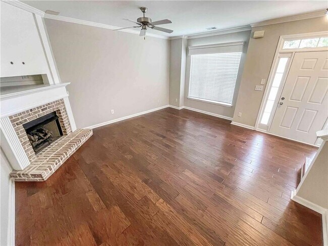 Foto del edificio - 4682 Liberty Square Dr