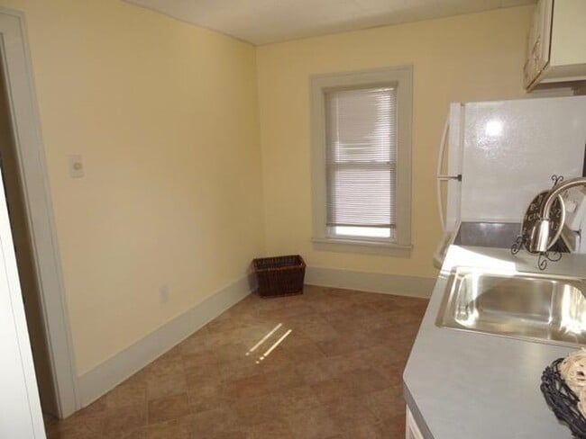 Foto del edificio - 1510 Kinyon Street