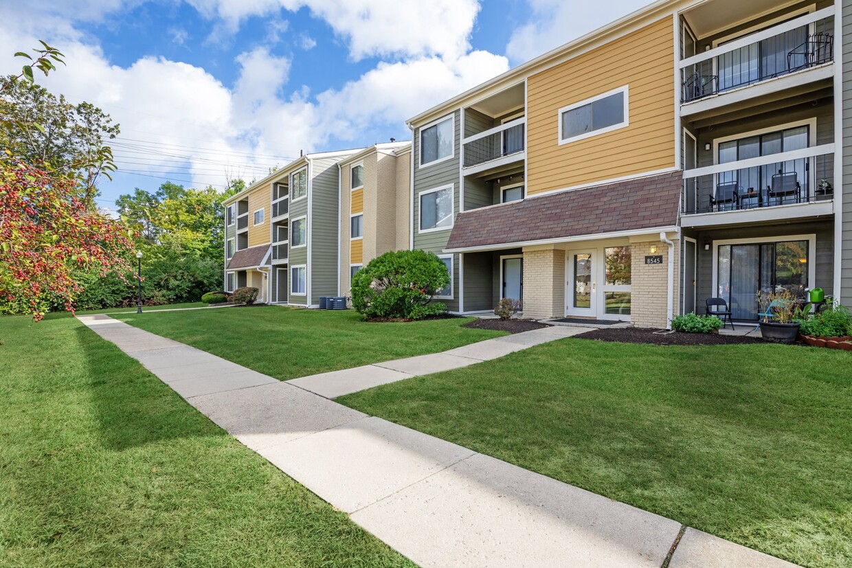 Primary Photo - Parkside at Castleton Square Apartments an...