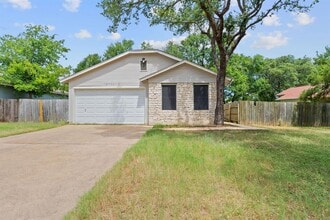 Building Photo - 12706 Heinemann Dr