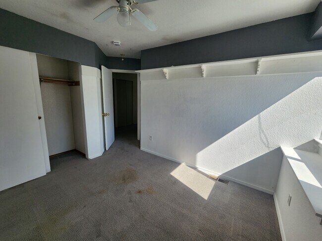 Foto del edificio - 6013 Thornbury Dr SE