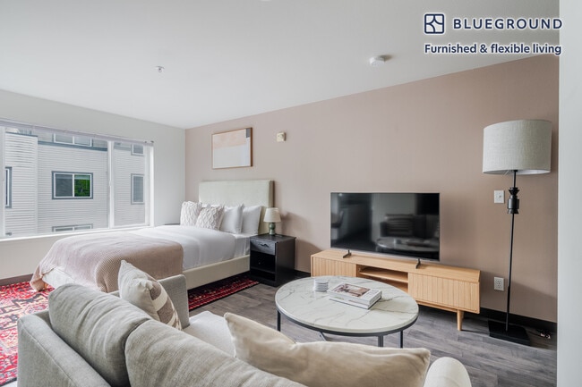 Building Photo - 4750 21st Ave NE