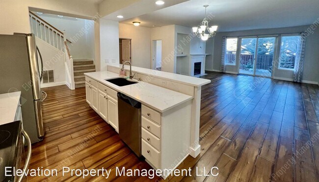 Foto del edificio - 4 br, 3 bath House - 61144 Foxglove Loop