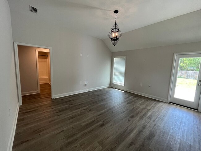 Building Photo - 3276 Kelsee Cir