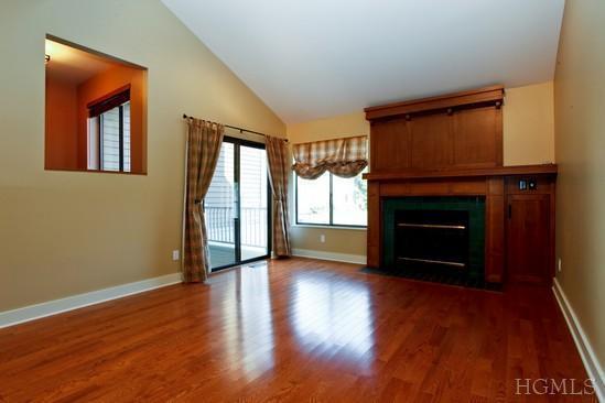 Foto del edificio - 33 Rambling Brook Rd