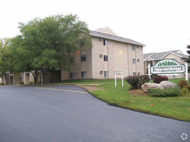 Building Photo - Evergreen Square Apartments