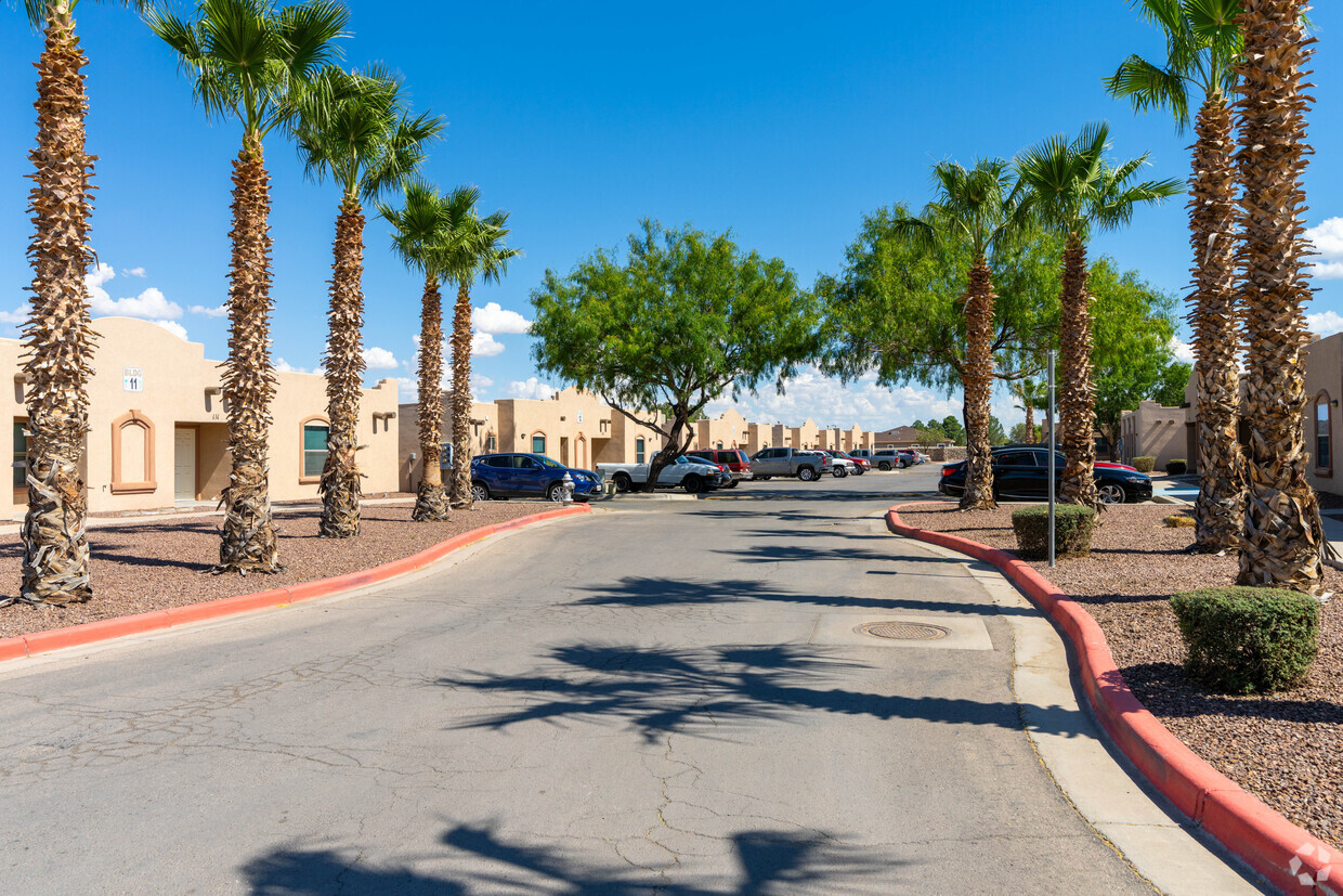 Primary Photo - Presidio Palms