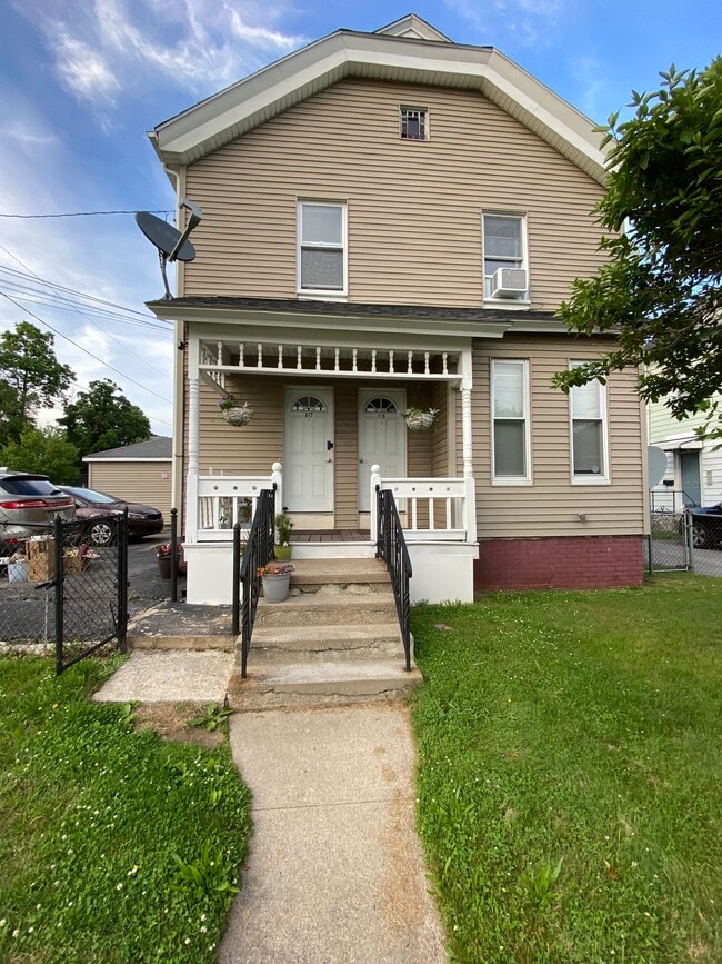 Building Photo - 115 Greenville Ave