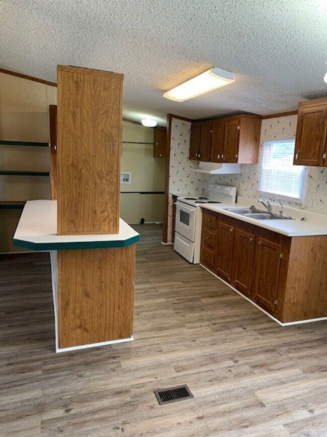 Foto del edificio - 3BD/2B Mobile Home in Clyatville, GA